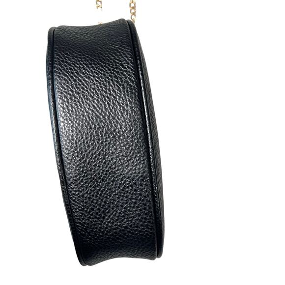 Lulu’s Iconic Effect Black and Gold Crescent Metal Handbag - Picture 4 of 7